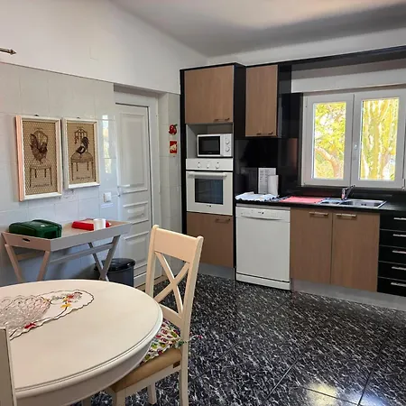 Barbara - Com Piscina Aquecivel Em Villa Carvoeiro (Lagoa)